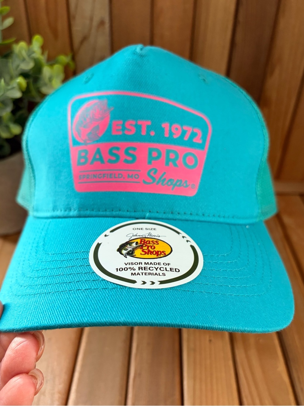 Bass Pro Shops Teal Trucker Hat Snapback Mesh Cap with Retro Pink Logo NWT - Picture 2 of 6